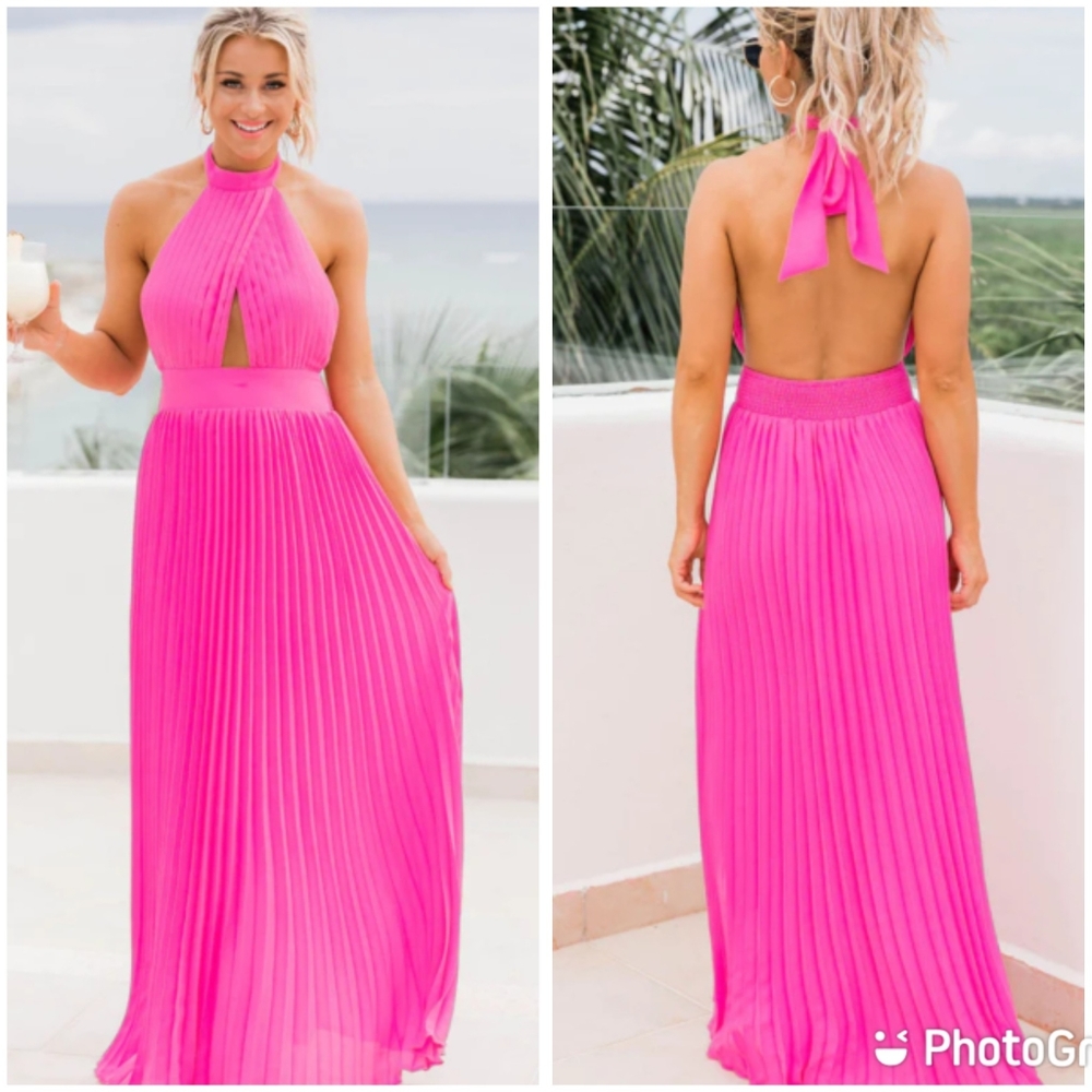SUNNY GLEAM PINK ACCORDION HALTER MAXI DRESS 
